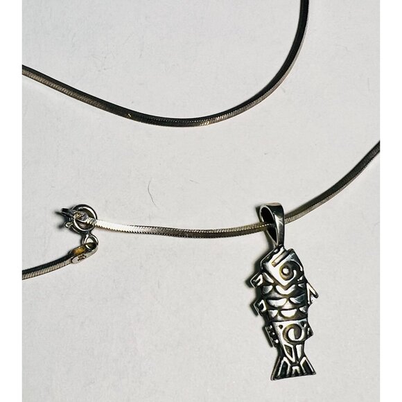 Vtg Kabana Fish Pendant Unisex Necklace USA Artisan Silver Jewelry Snake Chain - Picture 1 of 5